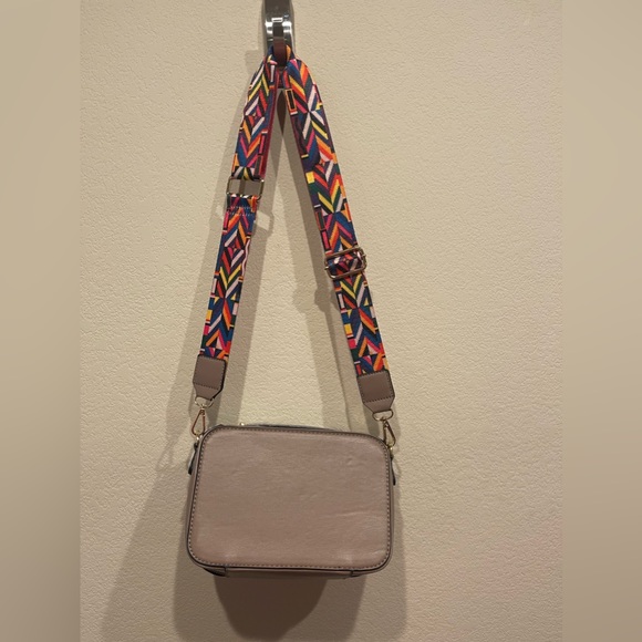 Guitar Strap Crossbody Convertible Purse - Picture 2 of 7